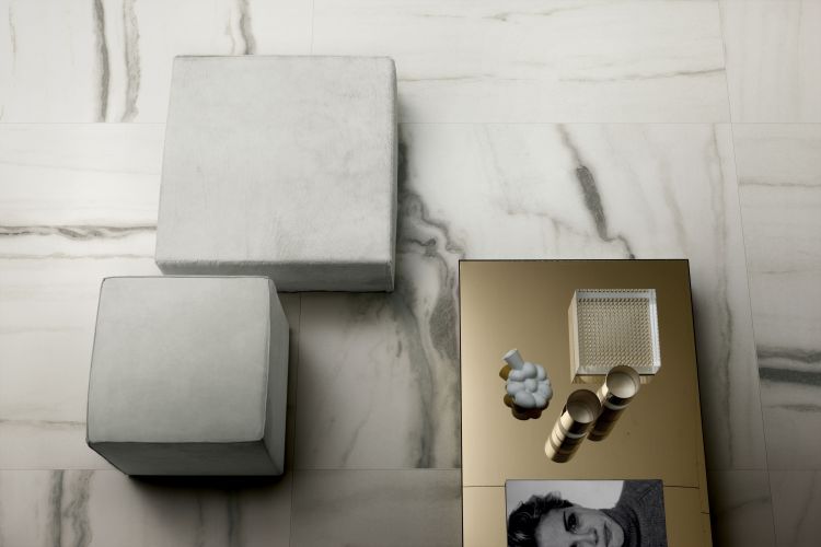 Prexious White Fantasy Glossy 12 x 24